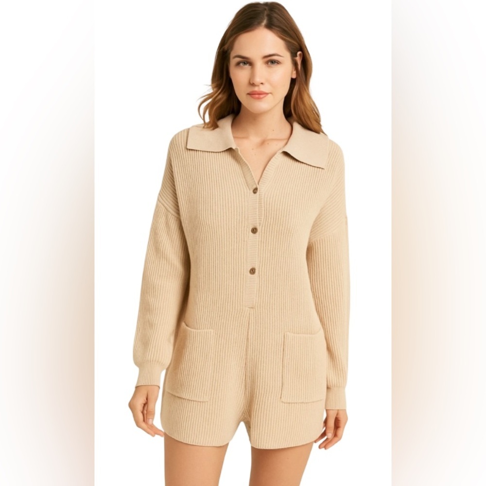 SHIPWRECK LTD MADE WITH LOVE|
COZY RIBBED KNIT COLLARED ROMPER BEIGE |SIZE:SMALL